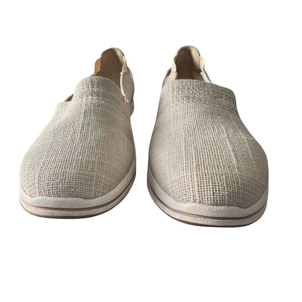 Clarks Womens Sz 7M Cloud Steppers Breeze Step II Shoe Natural Interest Slip On - Picture 4 of 12